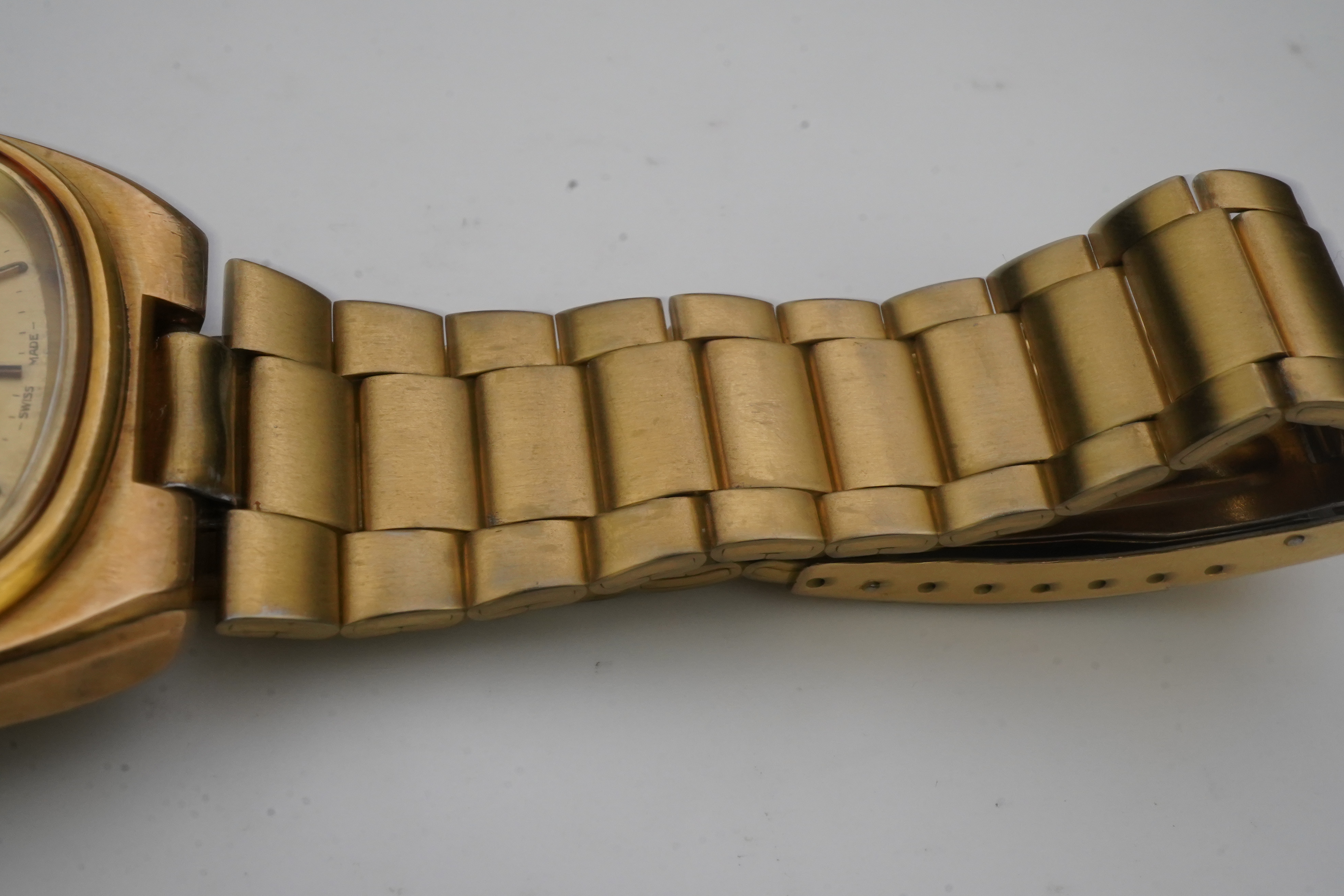 A gentleman's early 1980's steel and gold plated Omega Seamaster Automatic wrist watch, on a stainless steel and gold plated Omega bracelet